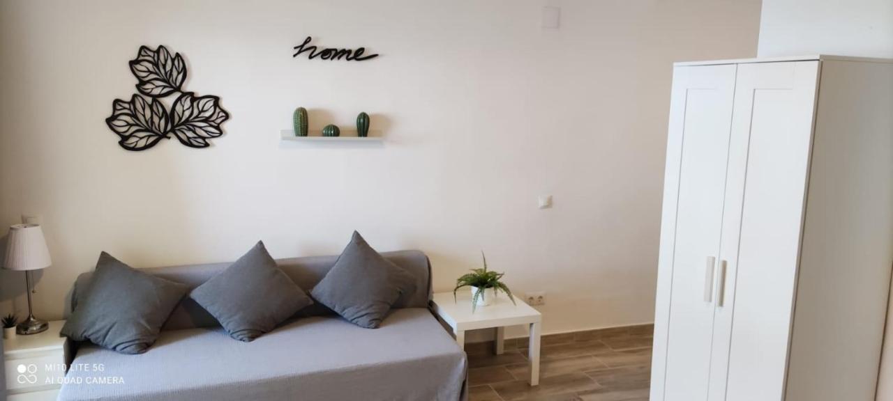 Estudio En Benalbeach, Vistas Mar, Primera Linea Playa Benalmádena Kültér fotó